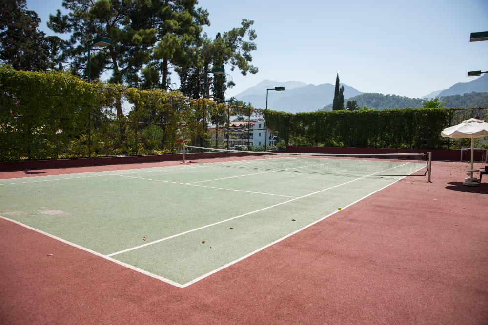 Pavimentos de tenis: tipos y cuál elegir para cada club